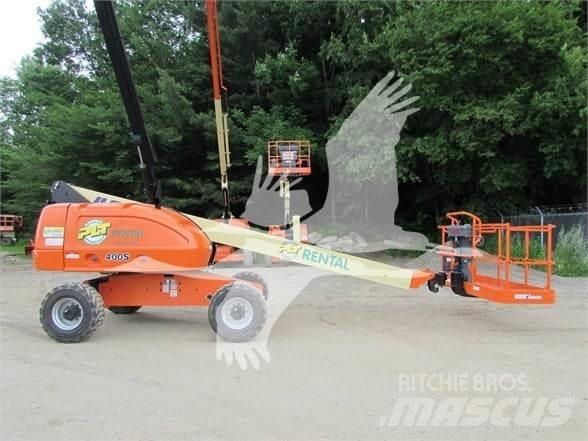 JLG 400S Teleskopiskie pacēlāji