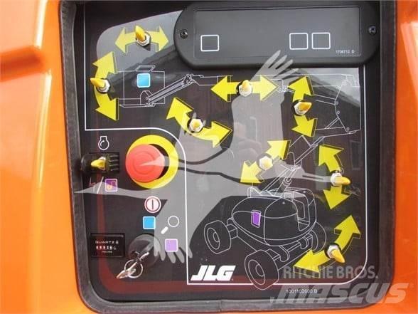 JLG 600AJ Strēles pacēlāji