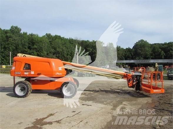 JLG 600S Teleskopiskie pacēlāji