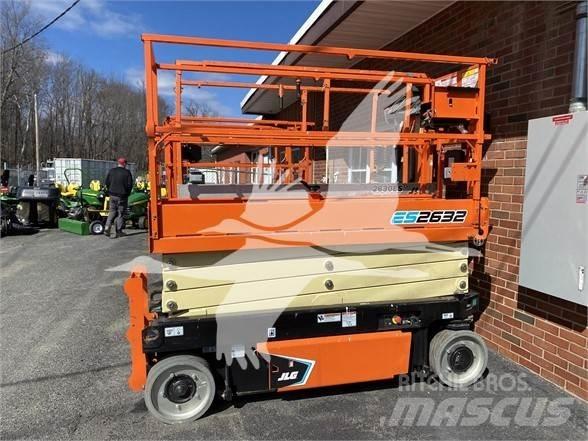 JLG ES2632 Šķerveida pacēlāji