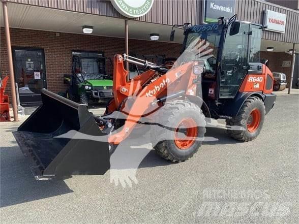 Kubota R640 Iekrāvēji uz riteņiem