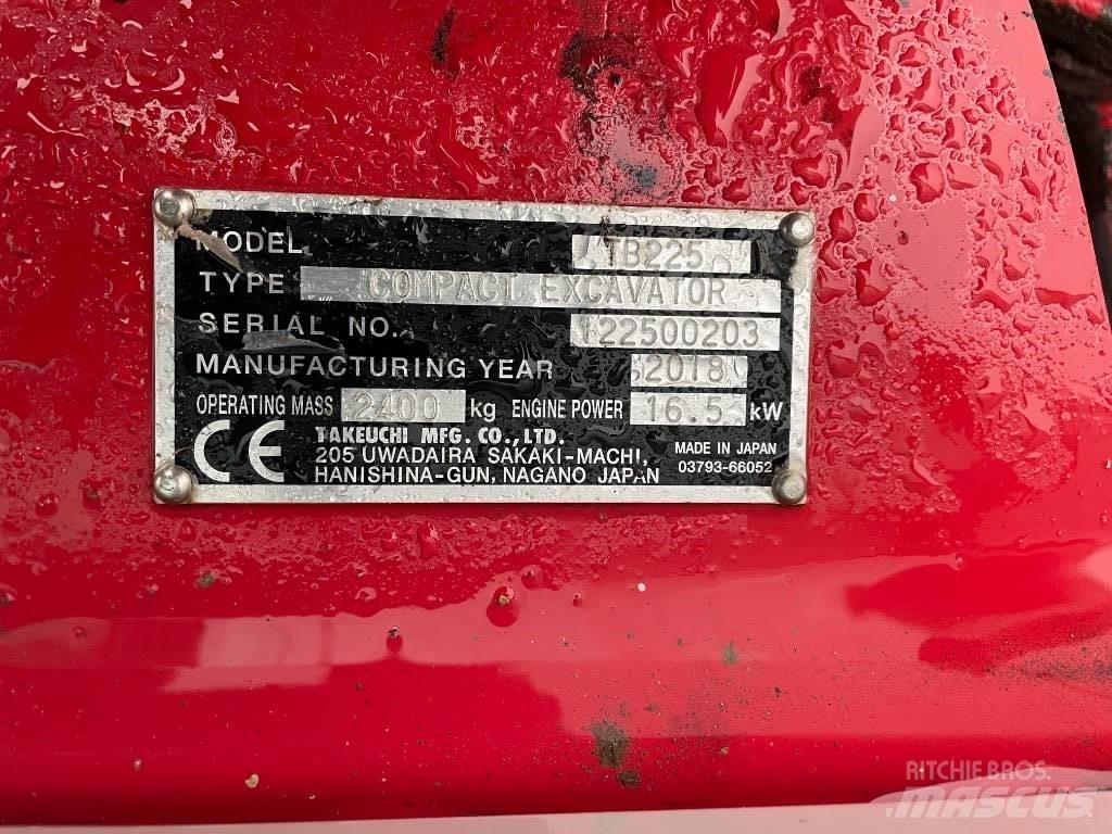 Takeuchi TB 225 Mini ekskavatori < 7 t