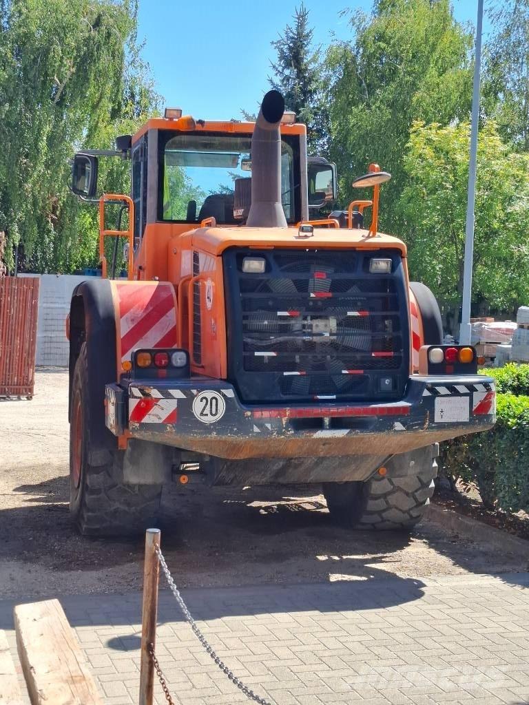 Doosan DL 350 Ekskavatori-iekrāvēji