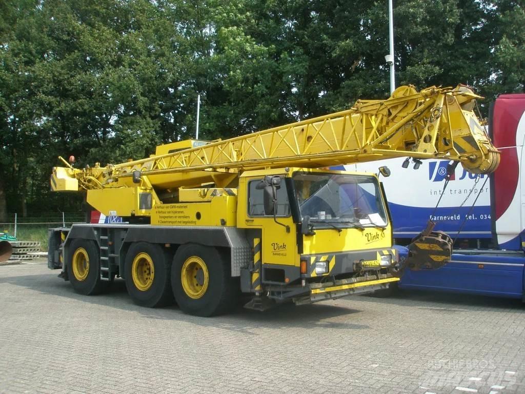 Liebherr LTM1040 Visurgājēji celtņi
