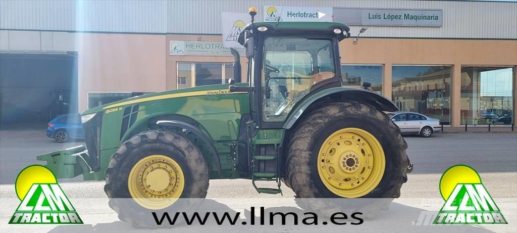 John Deere 8285 R Traktori