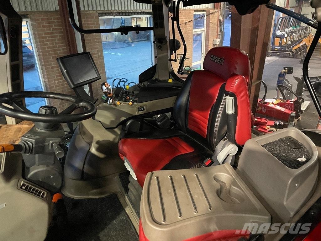 Case IH Puma 240 CVX Traktori