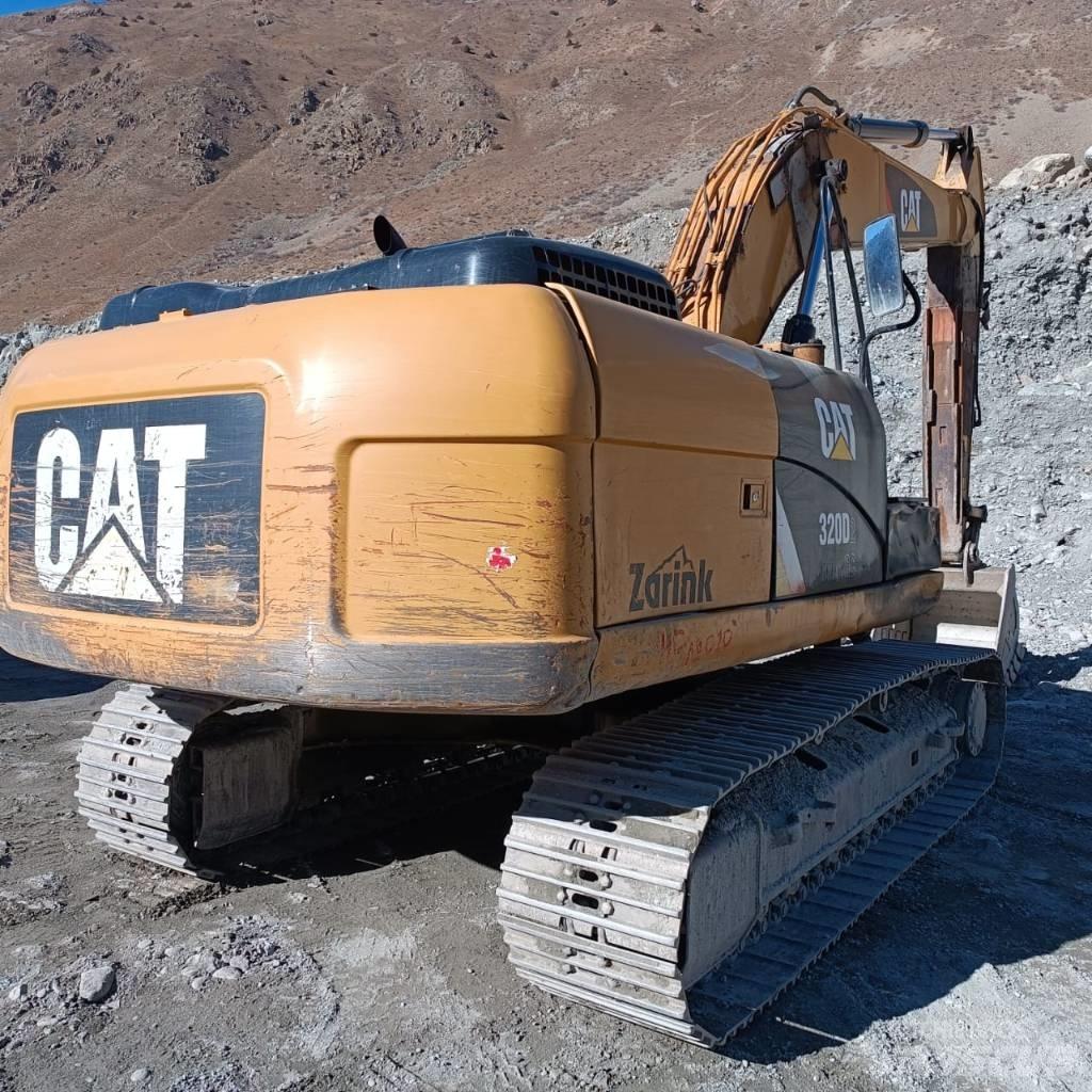 CAT 320D2 GC Kāpurķēžu ekskavatori