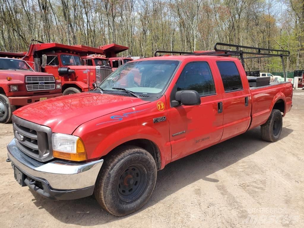 Ford F350XL Platformas/izkraušana no sāniem