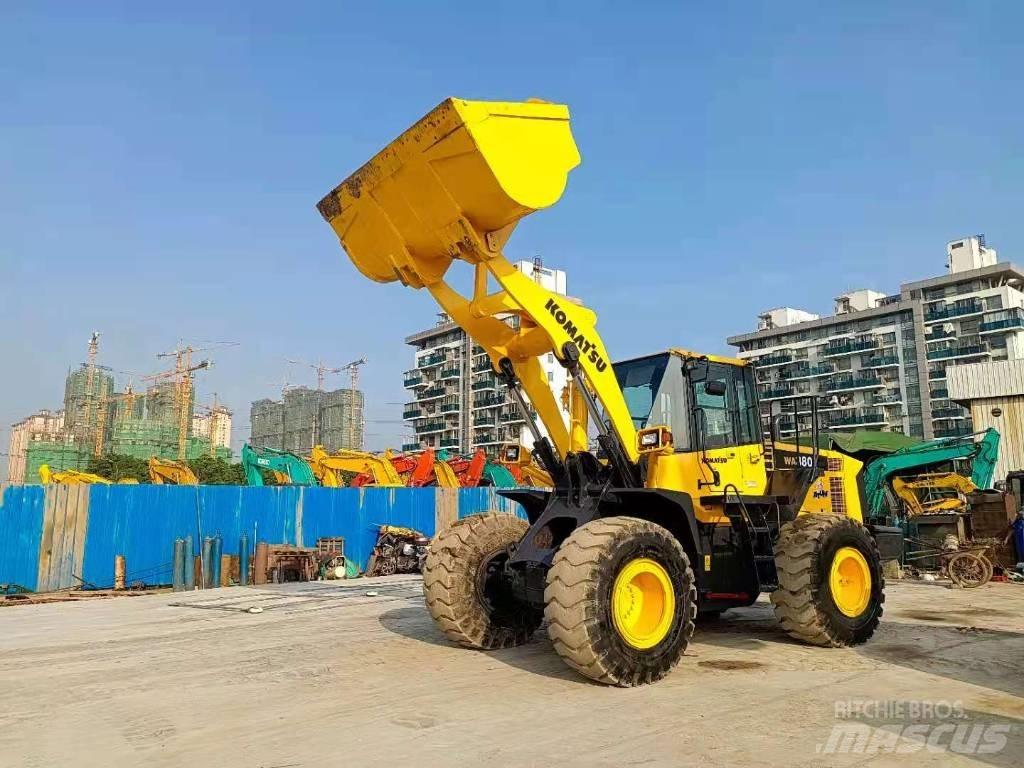 Komatsu WA 380-6 Iekrāvēji uz riteņiem