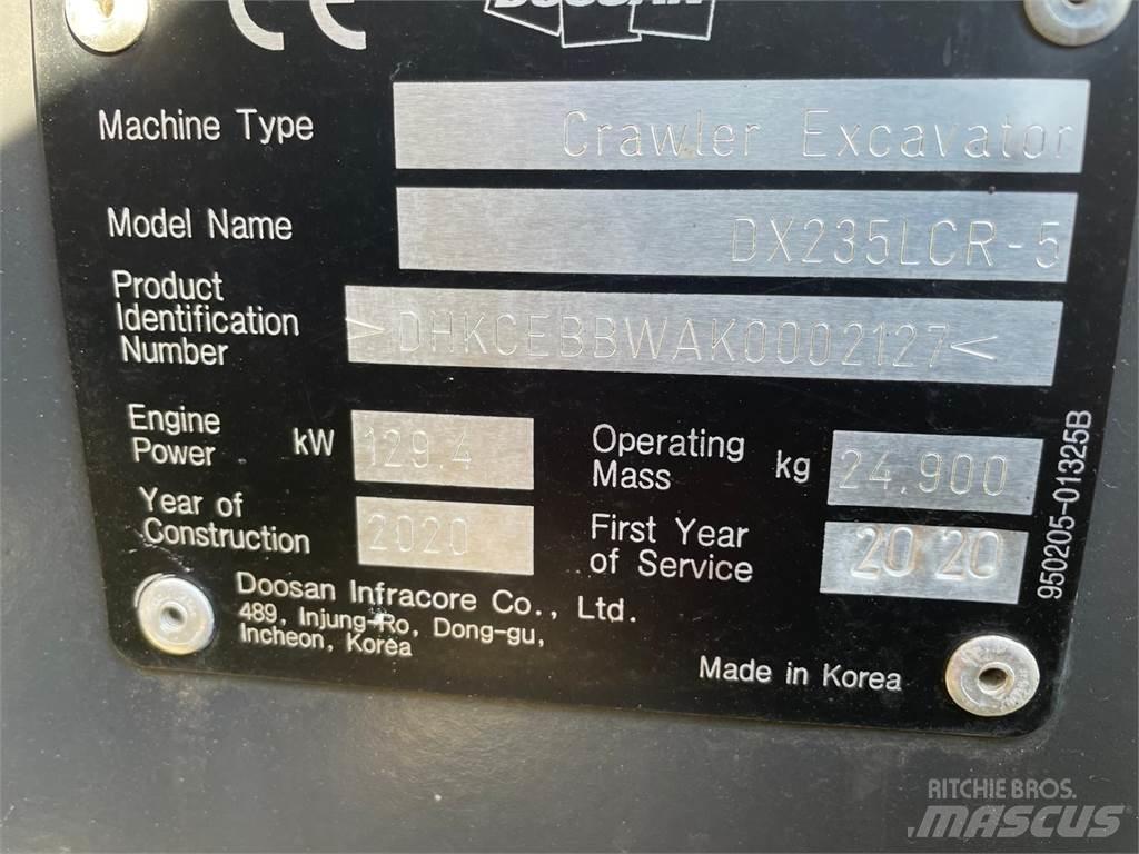 Doosan DX235 LRC Kāpurķēžu ekskavatori