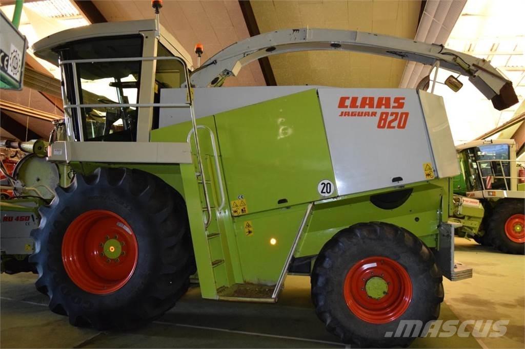 CLAAS Jaguar 820 Lopbarības novācēji