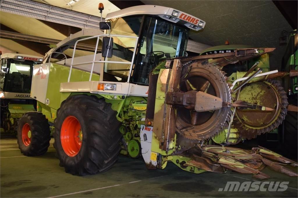 CLAAS Jaguar 820 Lopbarības novācēji