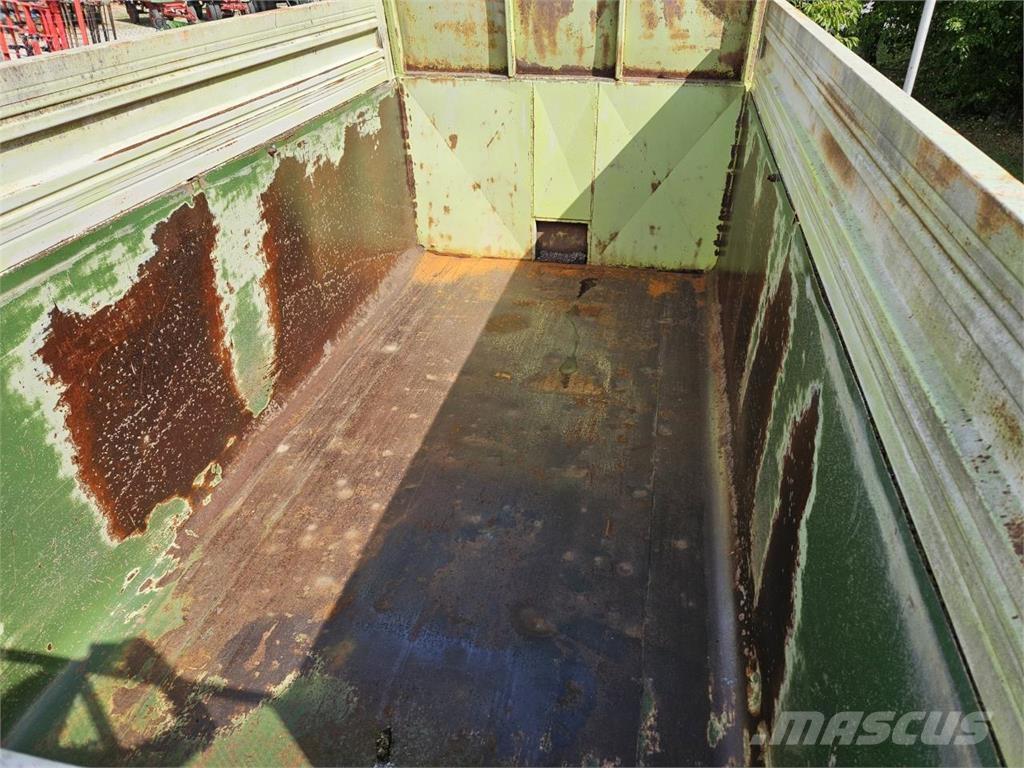 Fliegl TMK 80 Pašizgāzējs