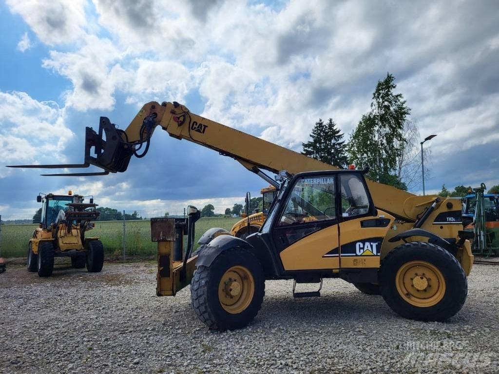 CAT TH 360 B Teleskopiskie manipulatori