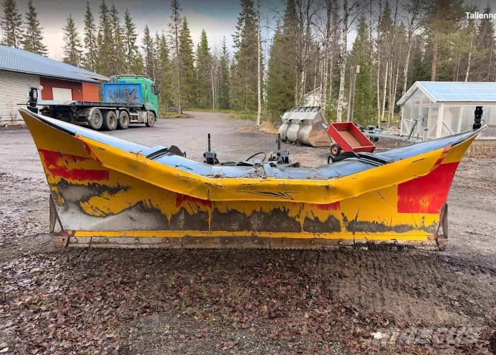  Snow Line 4000-PK PA Sniega naži un tīrītāji