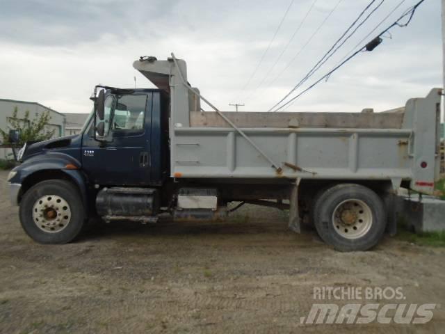 International 4300 Pašizgāzējs