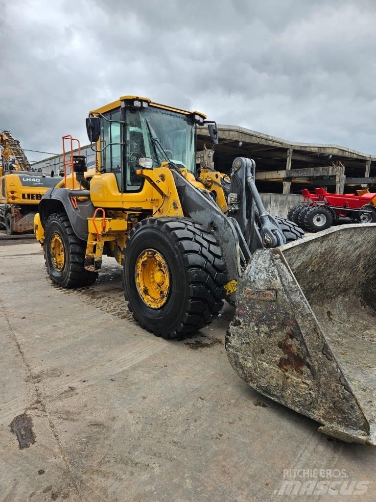 Volvo L 110 H Iekrāvēji uz riteņiem