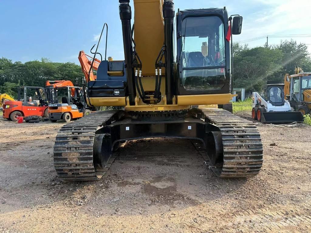 CAT 330D Kāpurķēžu ekskavatori