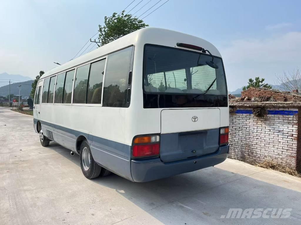 Toyota Coaster Bus Mikroautobusi