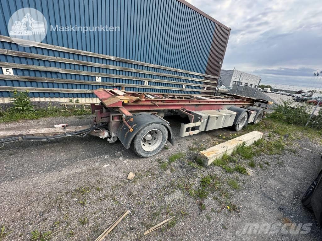 Istrail PKW 186 Nomontējamie treileri