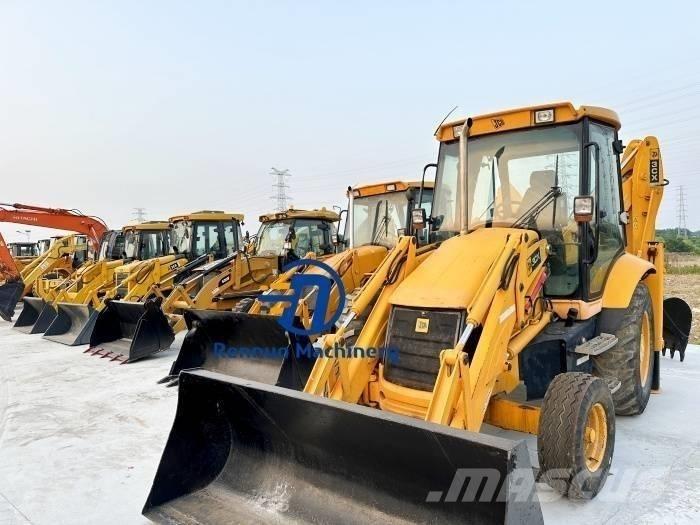 JCB 3 CX Ekskavatori-iekrāvēji