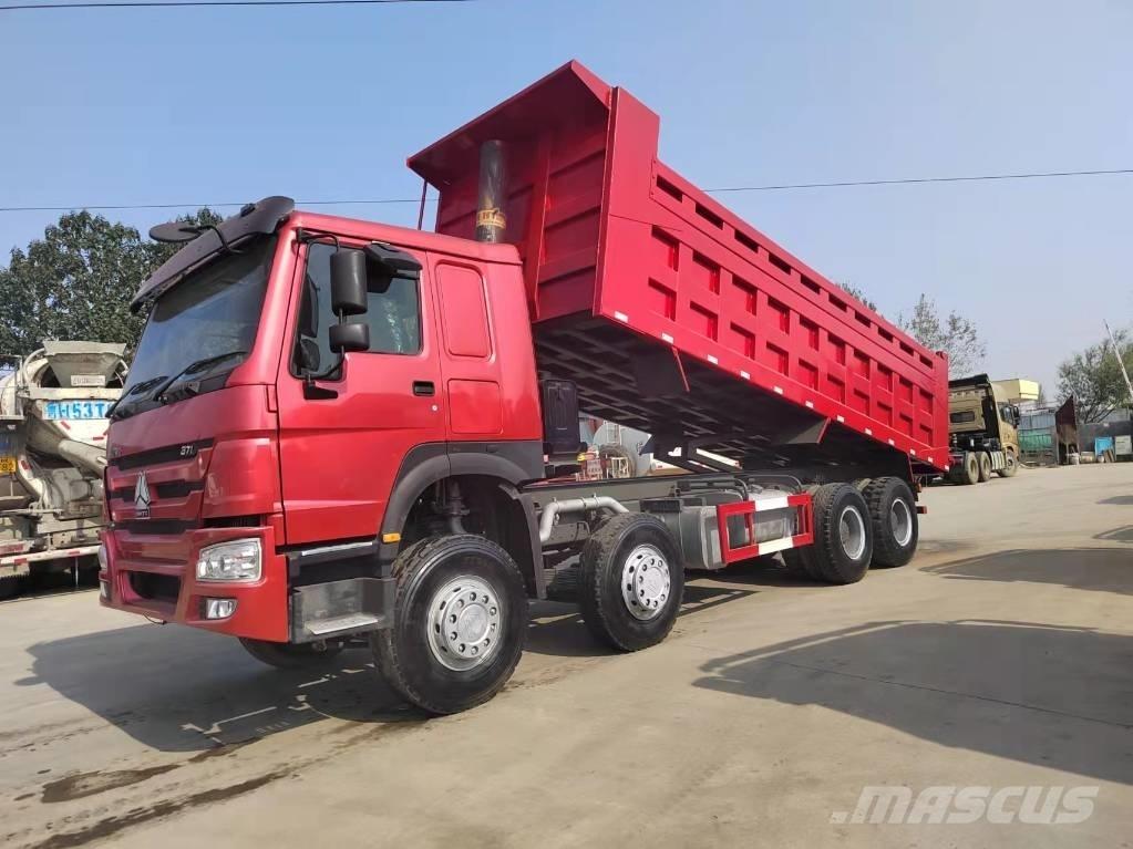 Howo 371 8x4 Pašizgāzējs