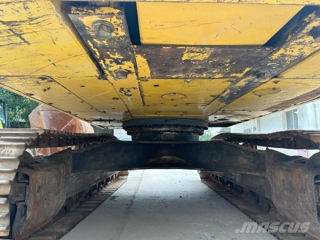 Komatsu PC 400-7 Kāpurķēžu ekskavatori