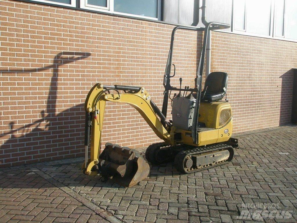 CAT 300.9 Mini ekskavatori < 7 t
