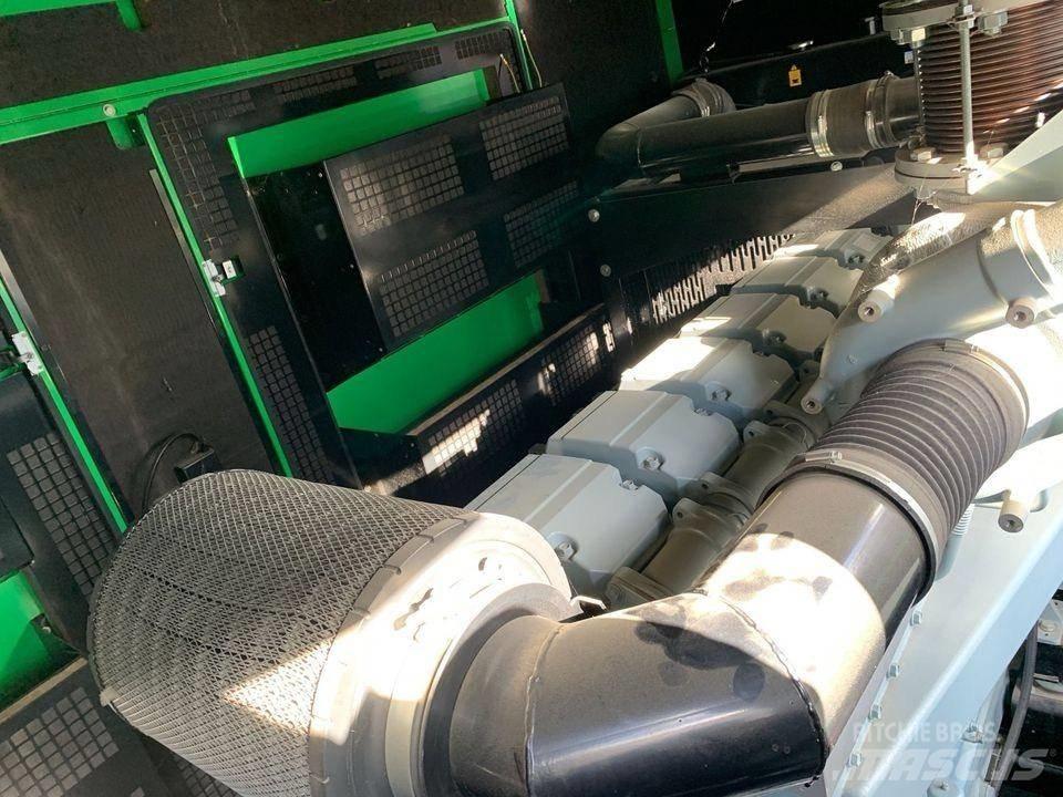 Mitsubishi 765 KVA Dīzeļģeneratori