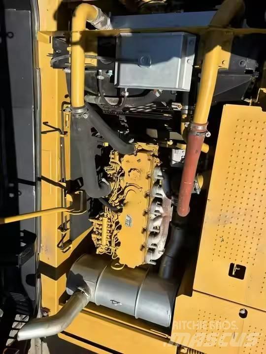 CAT 320 D L Kāpurķēžu ekskavatori