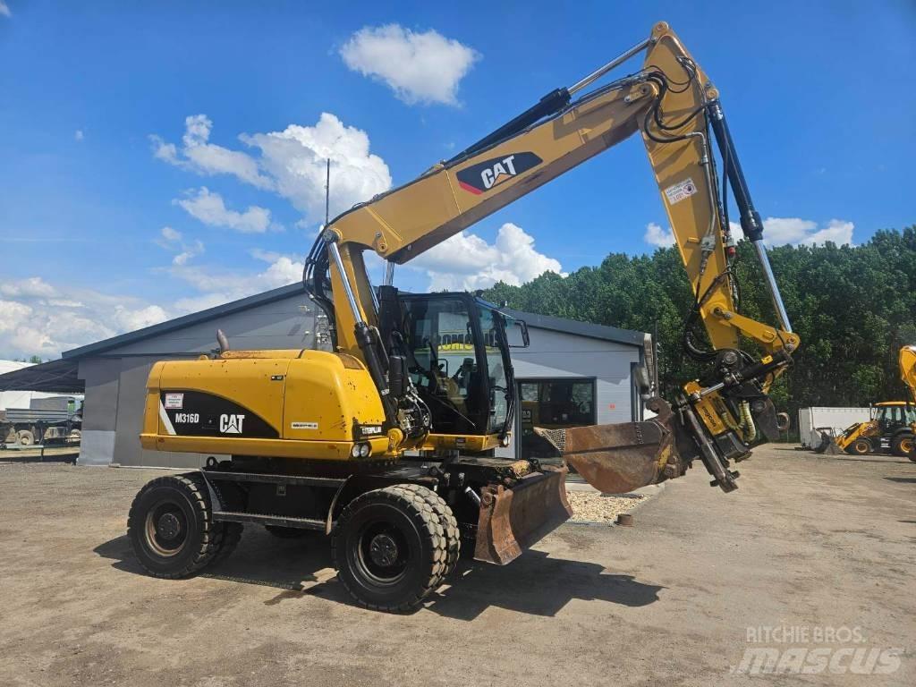 CAT M 316 D Ekskavatori uz riteņiem