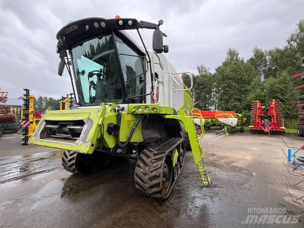 CLAAS Lexion 750 TT Ražas novākšanas kombaini