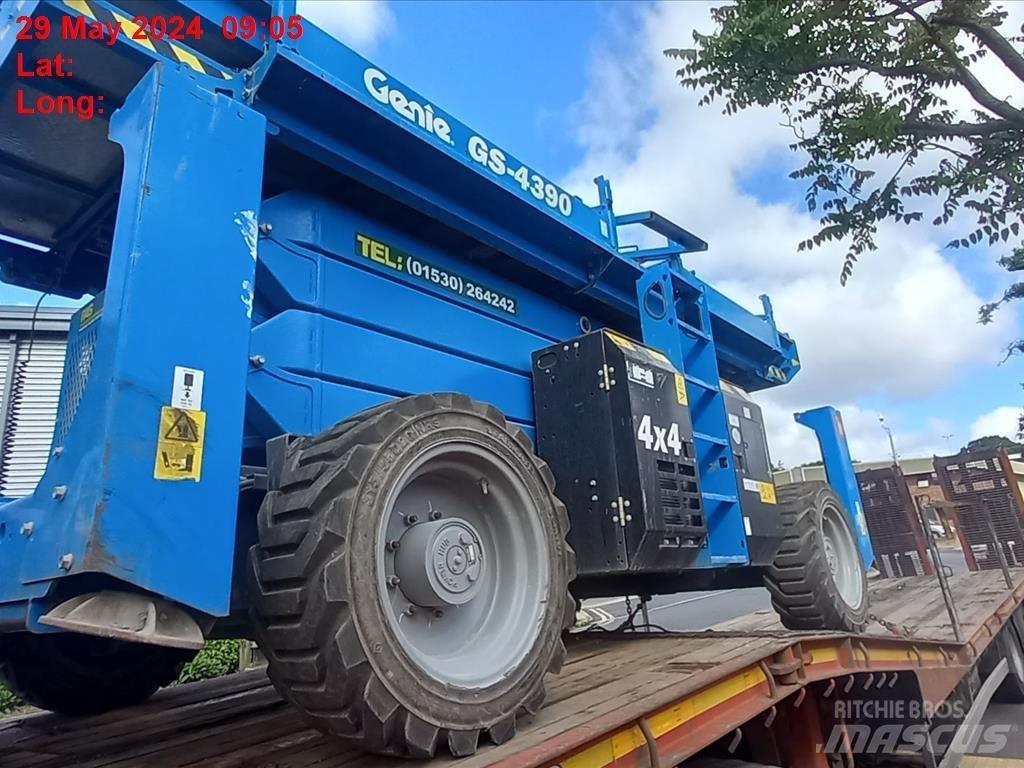 Genie GS 4390 Šķerveida pacēlāji