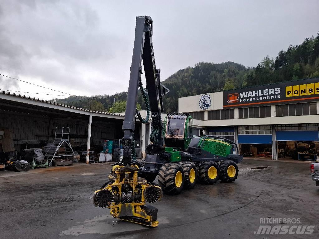 John Deere 1170G Harvesteri