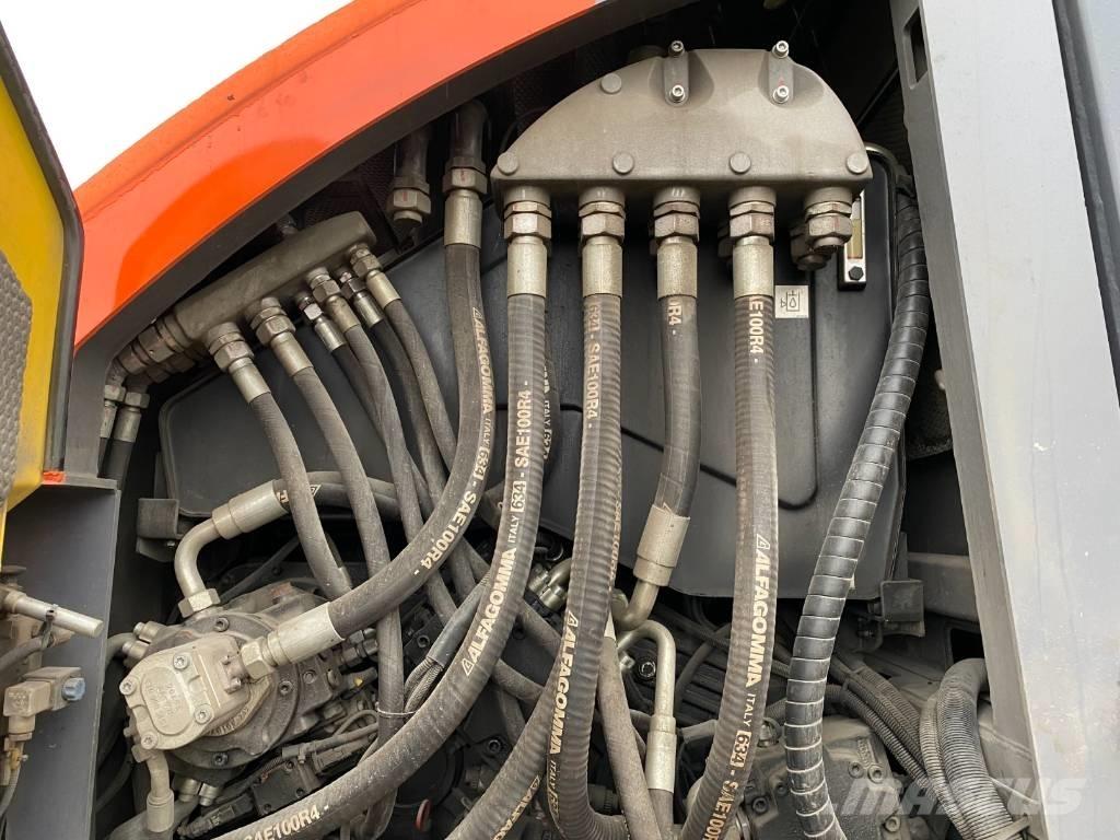 Bomag BMF 2500 S Asfalta klājēji