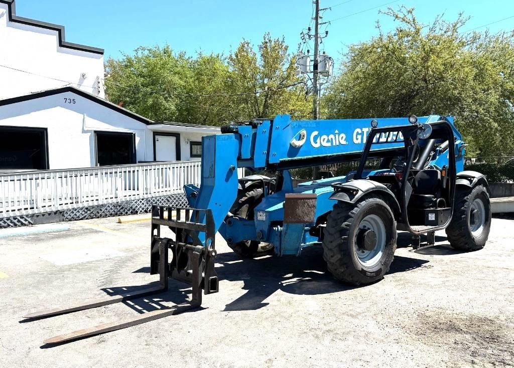 Genie GTH 1056 Teleskopiskie manipulatori