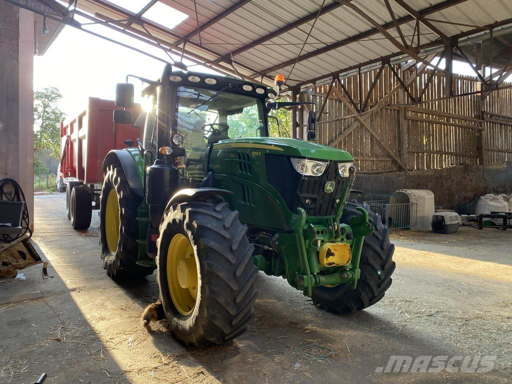 John Deere 6155R Traktori