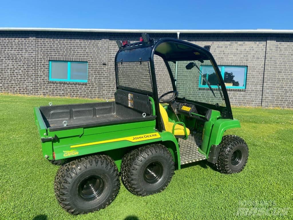 John Deere TH 6x4 Visurgājēji