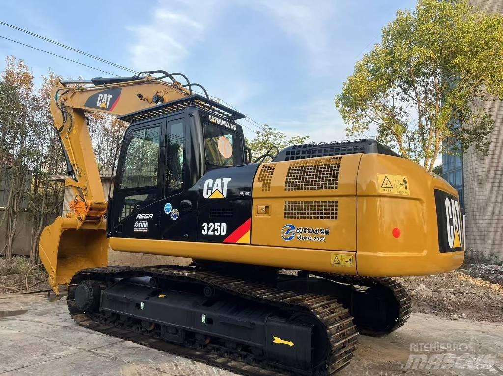 CAT 325 D Kāpurķēžu ekskavatori