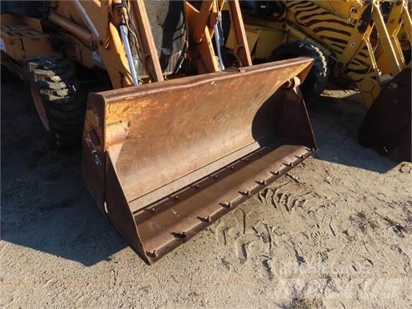 CASE 580SM Ekskavatori-iekrāvēji
