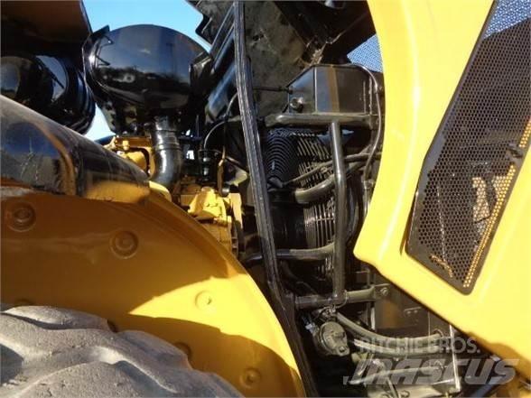 CAT 950H Iekrāvēji uz riteņiem