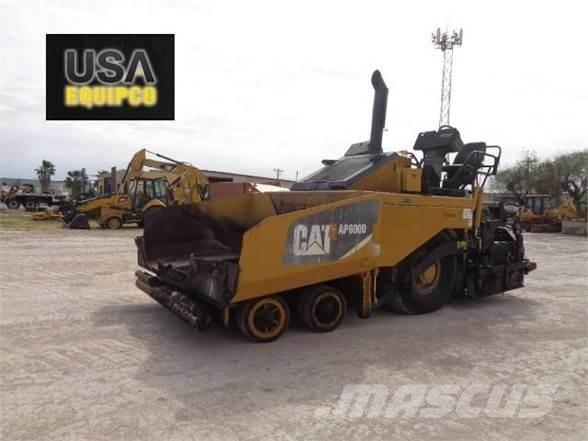 CAT AP-600D Asfalta klājēji