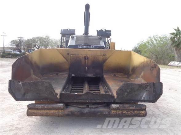 CAT AP-600D Asfalta klājēji