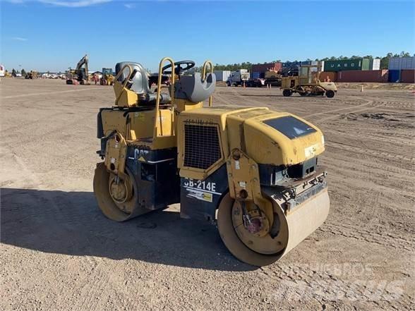 CAT CB-214E Vienvalča grunts veltņi