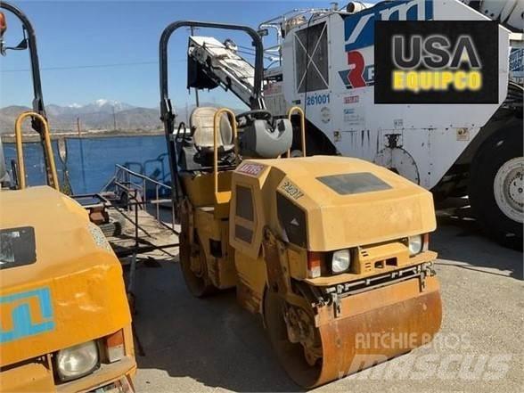 CAT CB22 Vienvalča grunts veltņi