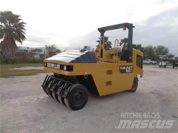 CAT PS-150C Pneimatiskie veltņi