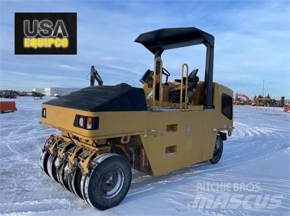 CAT PS-200B Pneimatiskie veltņi