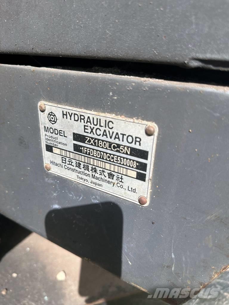 Hitachi ZX 180 LC Kāpurķēžu ekskavatori