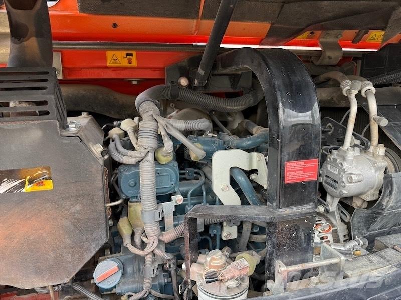 Kubota KX 080-4 Vidēja lieluma ekskavatori 7 t - 12 t