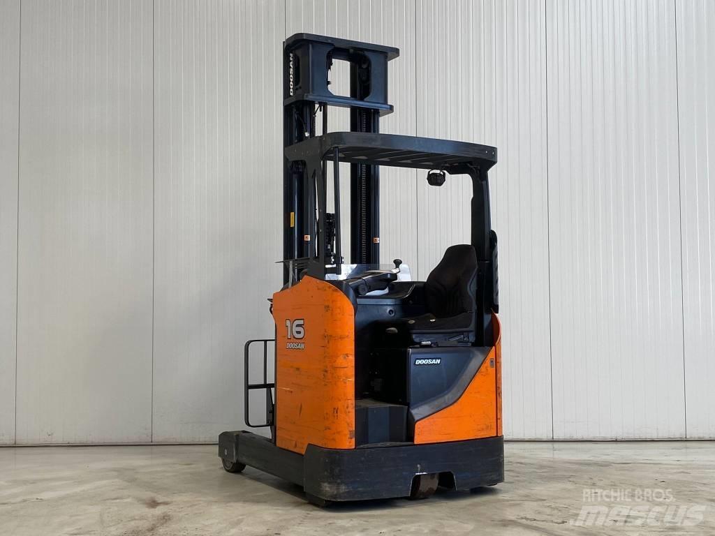 Doosan BR16JW- 7 PLUS Lielaugstuma pārvadātājs